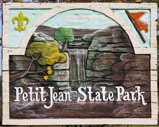 parksignpetitjeanstateparkarkansas.jpg