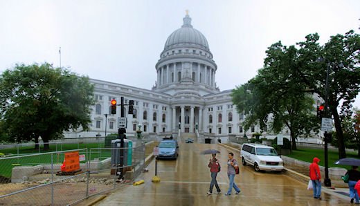 wisconsincapitolbuilding.jpg